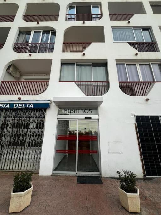 Piso Monika Apartment *